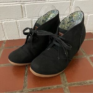 Mad Love black canvas fabric wedge booties 7